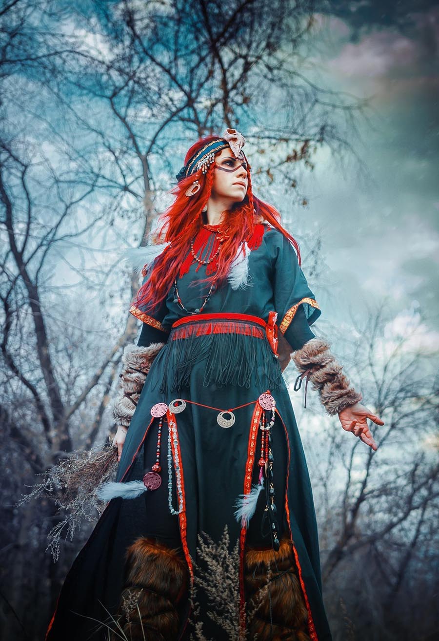 Girls in Slavic costumes underwear in Liuzhou